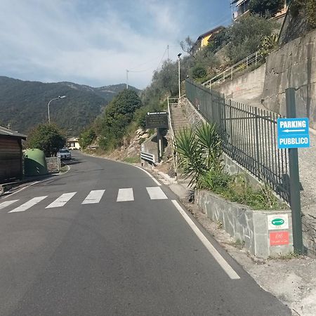 Un Posto Al Sole Molino Nuovo (Genoa) Exterior foto