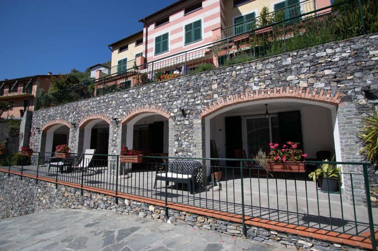Un Posto Al Sole Molino Nuovo (Genoa) Exterior foto